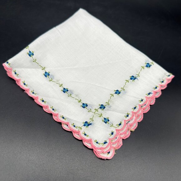 Vintage Handkerchief White Blue Floral Embroidery Pink Scalloped Edge Hankie - Picture 1 of 6